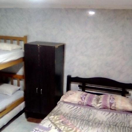 Cartagena Hostal Fareb מראה חיצוני תמונה